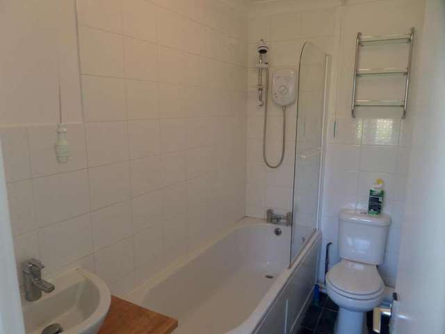  Image of 2 bedroom Detached house to rent in Rowans Way Leavenheath Colchester CO6 at Leavenheath, CO6 4UU