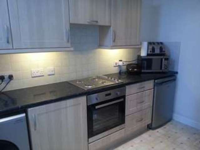  Image of 2 bedroom Flat to rent in Rowley Road St. Marychurch Torquay TQ1 at Rowley Road  Torquay, TQ1 4PW