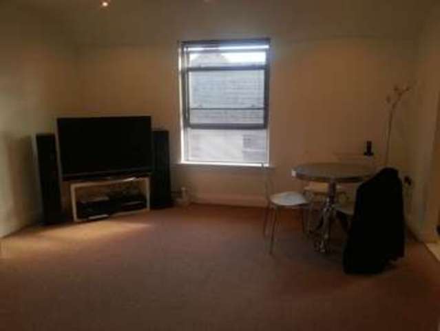  Image of 2 bedroom Flat to rent in Rowley Road St. Marychurch Torquay TQ1 at Rowley Road  Torquay, TQ1 4PW