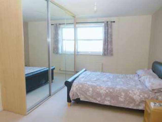  Image of 2 bedroom Flat for sale in Russet Drive St. Albans AL4 at Russet Drive  St Albans, AL4 0AZ