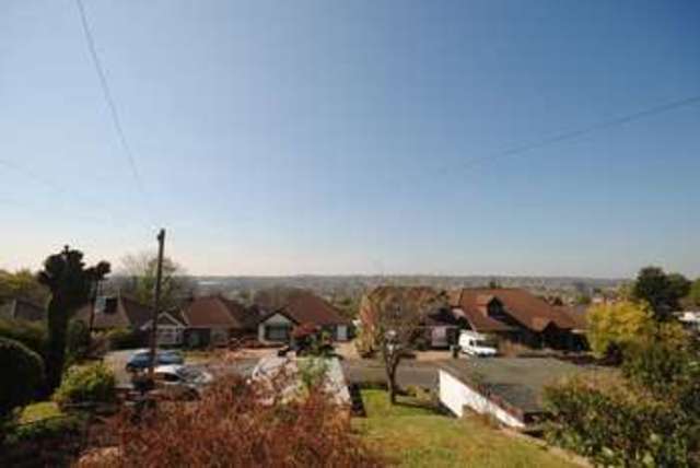  Image of 3 bedroom Semi-Detached house for sale in Sandringham Road Southampton SO18 at Sandringham Road  Southampton, SO18 1JJ