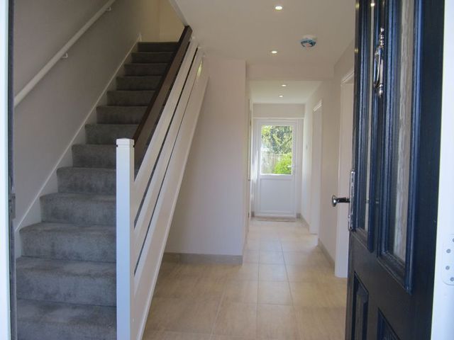  Image of 3 bedroom Terraced house to rent in Rookery Court Marlow SL7 at Rookery Court  Marlow, SL7 3HR
