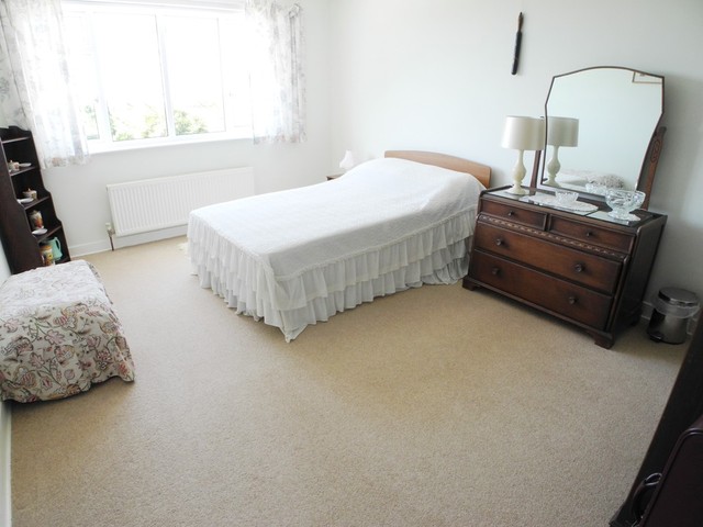  Image of 4 bedroom Detached house for sale in School Road Ringsfield Beccles NR34 at School Road Ringsfield Beccles, NR34 8NY
