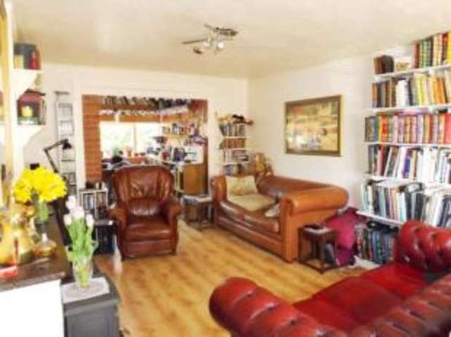  Image of 3 bedroom Detached house for sale in Elizabeth Road Seaton EX12 at Seaton Devon Seaton, EX12 2DR