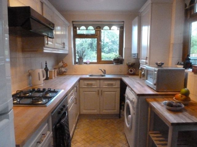  Image of 3 bedroom Terraced house for sale in Sebright Road Barnet EN5 at Sebright Road  High Barnet, EN5 4HN