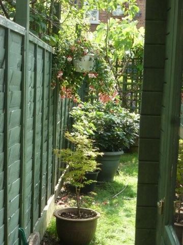  Image of 3 bedroom Terraced house for sale in Sebright Road Barnet EN5 at Sebright Road  High Barnet, EN5 4HN