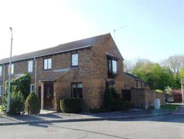  Image of 3 bedroom End of Terrace for sale in Sellafield Way Lower Earley Reading RG6 at Lower Earley Reading Woodley, RG6 3BT