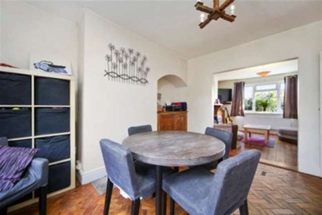  Image of 2 bedroom Property to rent in Chalk Lane Shackleford Godalming GU8 at Godalming, GU8 6AJ