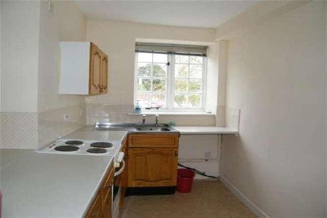  Image of 1 bedroom Flat to rent in Newland Sherborne DT9 at Sherborne, DT9 3JQ