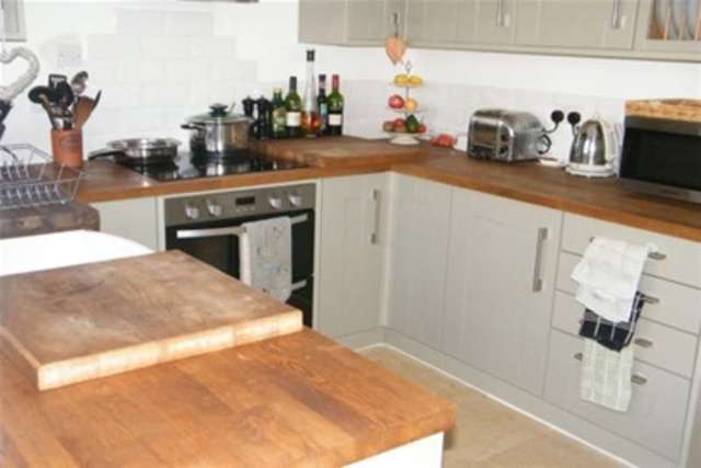  Image of 2 bedroom Property to rent in Short Hedges Close Northleach Cheltenham GL54 at Cheltenham, GL54 3PD
