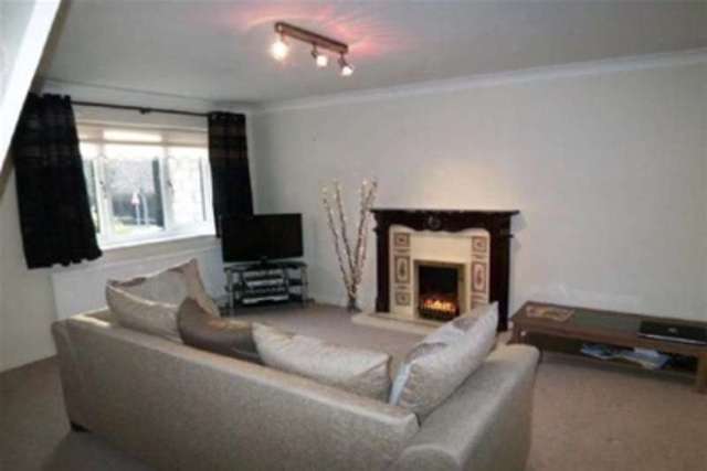  Image of 2 bedroom Property to rent in Snape Hill Lane Dronfield S18 at Dronfield, S18 2GJ