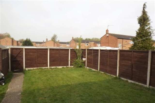  Image of 3 bedroom Detached house to rent in Cornish Close Basingstoke RG22 at Basingstoke, RG22 6SJ