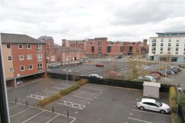  Image of 3 bedroom Flat to rent in Victoria Street Loughborough LE11 at Loughborough, LE11 2TL