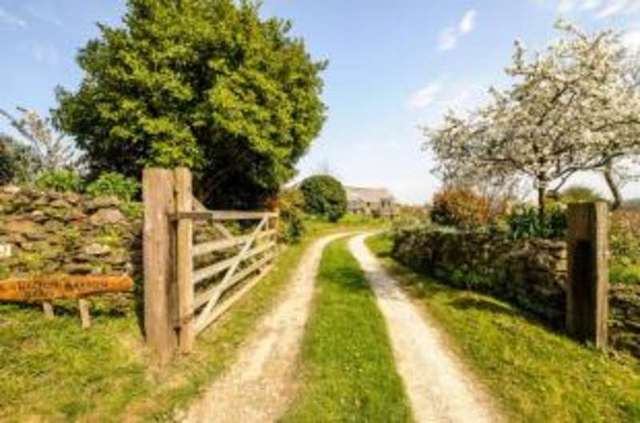  Image of 4 bedroom Barn Conversion for sale in Halton Quay Halton Quay St. Dominick Saltash PL12 at SALTASH St Dominick, PL12 6SN