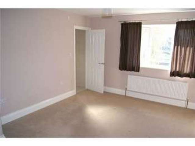  Image of 5 bedroom Detached house for sale in St. Marys Road Burnham-on-Sea TA8 at St Marys Road  BURNHAM ON SEA, TA8 2BA