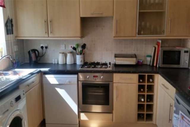 Image of 4 bedroom Detached house to rent in St. Matthews Close Renishaw Sheffield S21 at Sheffield, S21 3WT