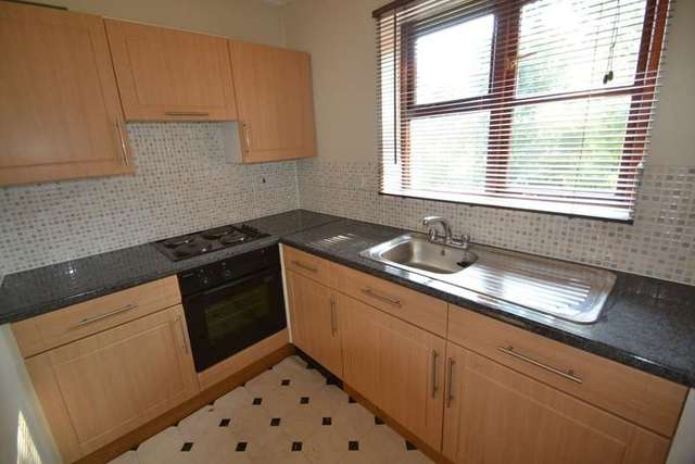  Image of 1 bedroom Flat to rent in St. Peters Way Irthlingborough Wellingborough NN9 at Irthlingborough  Northamptonshire, NN9 5SD