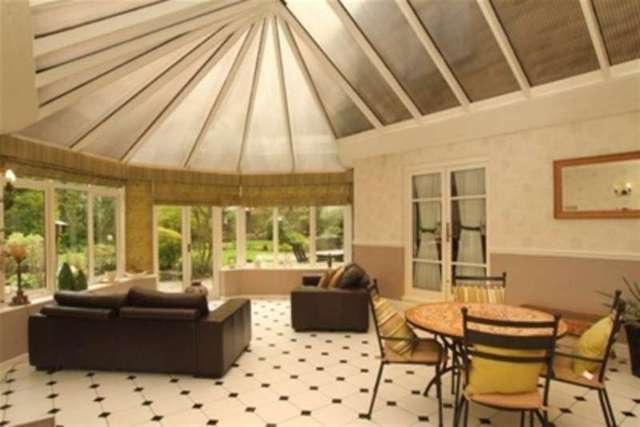 Image of 5 bedroom Property to rent in Storrs Stannington Sheffield S6 at Sheffield, S6 6GY