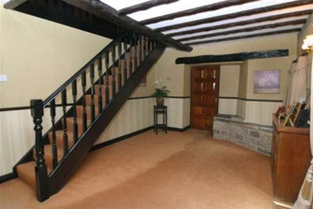  Image of 5 bedroom Property to rent in Storrs Stannington Sheffield S6 at Sheffield, S6 6GY
