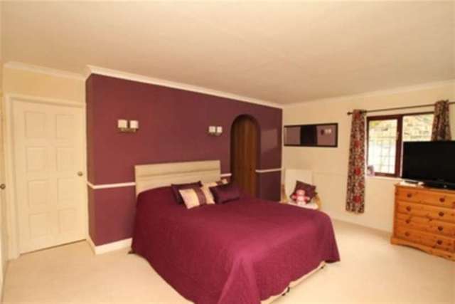  Image of 5 bedroom Property to rent in Storrs Stannington Sheffield S6 at Sheffield, S6 6GY