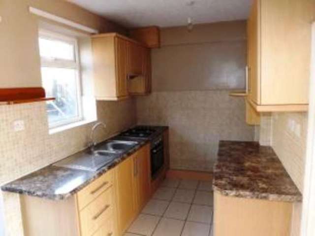  Image of 3 bedroom Terraced house for sale in Sunnybank Drive Sowerby Bridge HX6 at Sowerby Bridge West Yorkshire Sowerby Bridge, HX6 2PN