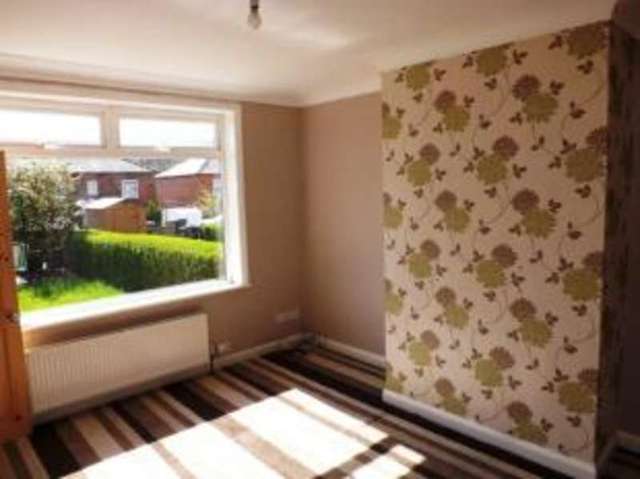  Image of 3 bedroom Terraced house for sale in Sunnybank Drive Sowerby Bridge HX6 at Sowerby Bridge West Yorkshire Sowerby Bridge, HX6 2PN