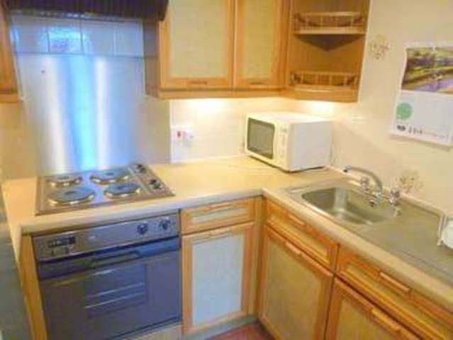  Image of 1 bedroom Retirement Property for sale in Conway Road Rhos on Sea Colwyn Bay LL29 at 78 Conway Road  Colwyn Bay, LL29 7LE