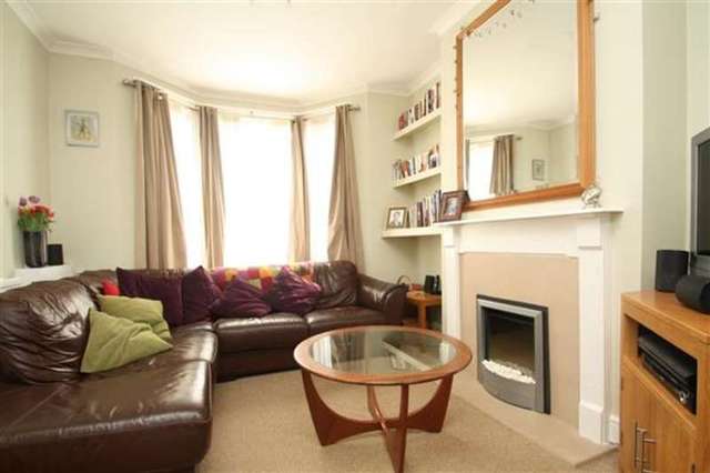  Image of 3 bedroom Terraced house for sale in Tarring Road Broadwater Worthing BN11 at West Worthing, BN11 4HA