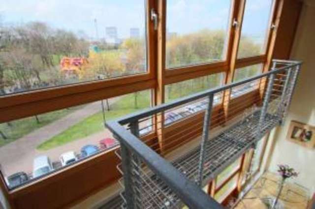  Image of 2 bedroom Flat for sale in Templeton Court Glasgow G40 at Glasgow Green Glasgow Birkwood, G40 1EF