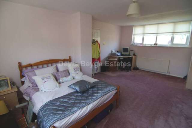  Image of 4 bedroom Detached house for sale in Teynham Avenue Knowsley Prescot L34 at Teynham Avenue Knowsley Prescot, L34 0JQ