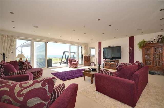  Image of 3 bedroom Bungalow for sale in The Esplanade Telscombe Cliffs Peacehaven BN10 at Peacehaven East Sussex Telscombe Cliffs, BN10 7HG