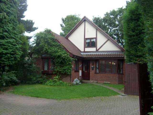  Image of 3 bedroom Detached house to rent in The Farriers Sheldon Birmingham B26 at The Farriers Sheldon Birmingham, B26 3HG