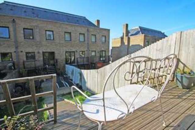  Image of 4 bedroom Terraced house for sale in College Road The Historic Dockyard Chatham ME4 at The Historic Dockyard  Chatham, ME4 4QX