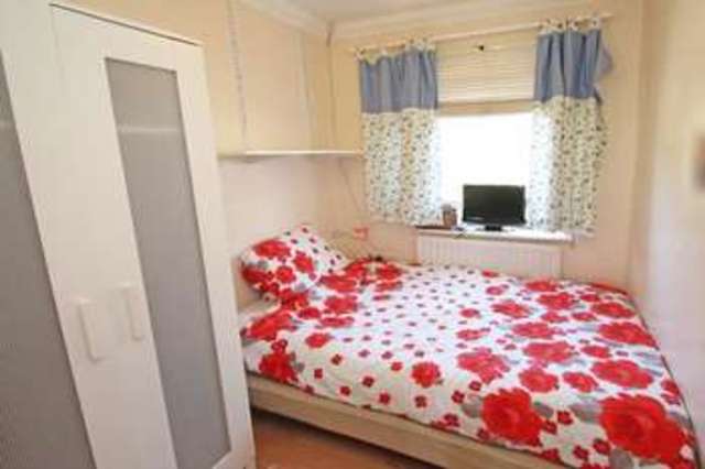  Image of 4 bedroom Terraced house for sale in College Road The Historic Dockyard Chatham ME4 at The Historic Dockyard  Chatham, ME4 4QX