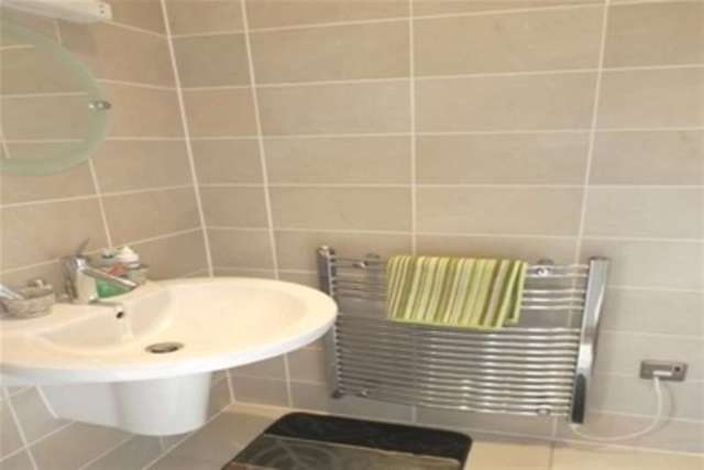  Image of 2 bedroom Flat to rent in Ecclesall Road Sheffield S11 at Sheffield, S11 8HP