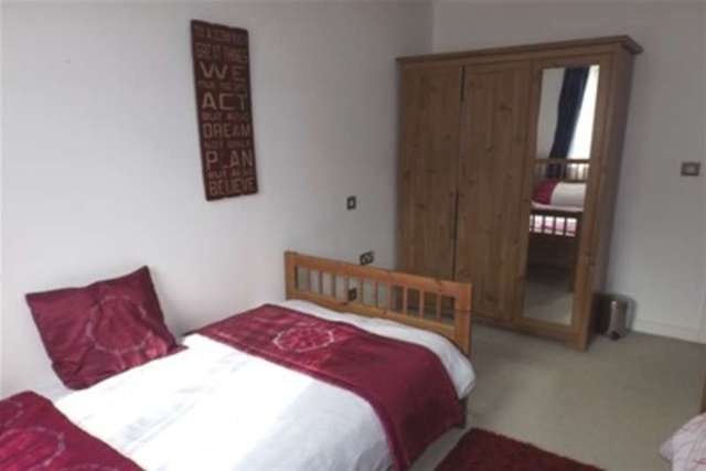  Image of 2 bedroom Flat to rent in Ecclesall Road Sheffield S11 at Sheffield, S11 8HP