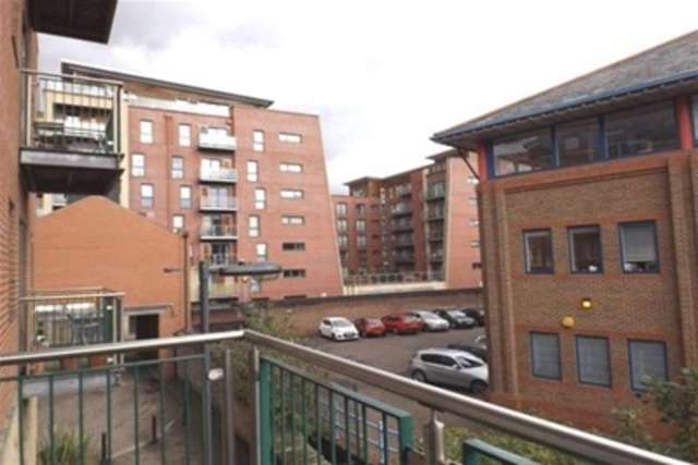  Image of 2 bedroom Flat to rent in Ecclesall Road Sheffield S11 at Sheffield, S11 8HP