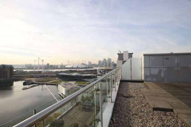  Image of 2 bedroom Apartment to rent in Western Gateway London E16 at Western Gateway  London, E16 1BQ