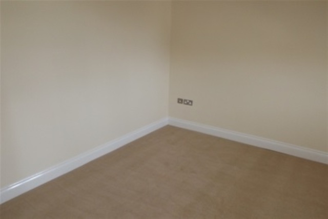  Image of 2 bedroom Flat to rent in Thornaby Road Thornaby Stockton-on-Tees TS17 at Stockton-on-Tees, TS17 6BT