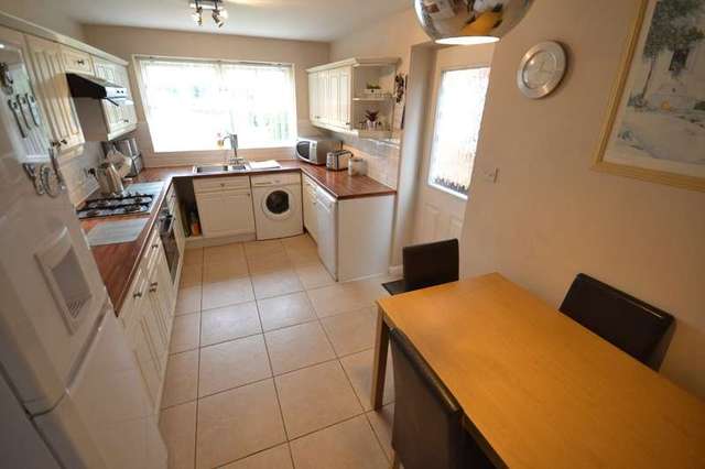  Image of 4 bedroom Detached house for sale in Thornes Moor Road Wakefield WF2 at Wakefield West Yorkshire, WF2 8PX