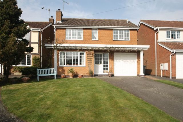  Image of 4 bedroom Detached house for sale in Thorntree Close Ravenstone Coalville LE67 at Thorntree Close Ravenstone Coalville, LE67 2JY