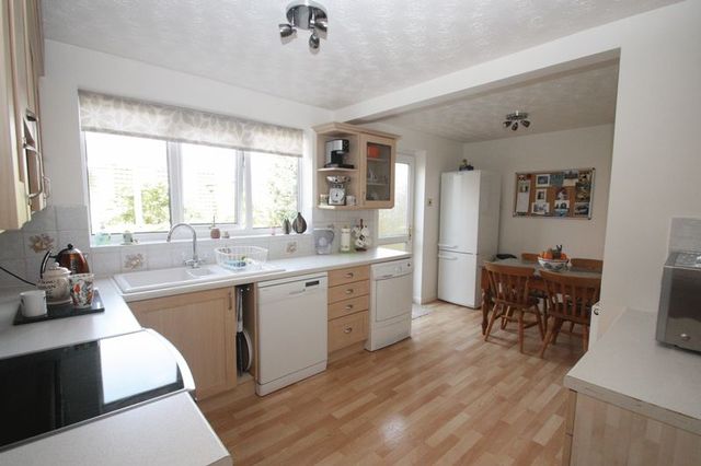  Image of 4 bedroom Detached house for sale in Thorntree Close Ravenstone Coalville LE67 at Thorntree Close Ravenstone Coalville, LE67 2JY