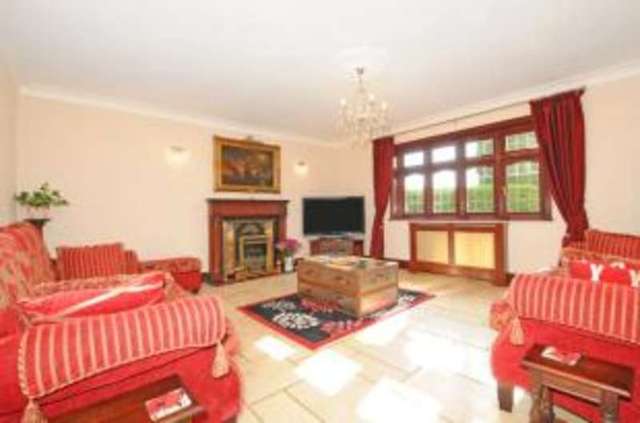  Image of 5 bedroom Detached house for sale in Thornwood Road Epping CM16 at Epping Essex Epping, CM16 6TA