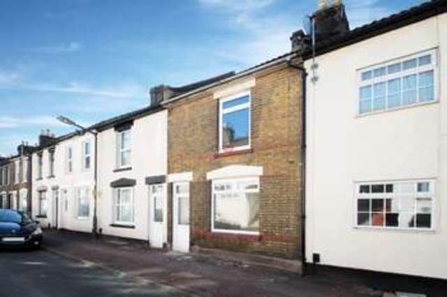  Image of 2 bedroom Terraced house to rent in Thorold Road Chatham ME5 at Thorold Road  Chatham, ME5 7EA