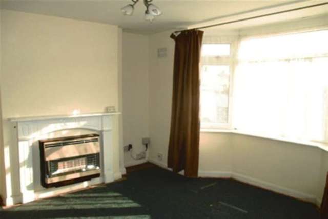  Image of 3 bedroom Detached house to rent in Highfield Road Tipton DY4 at Tipton, DY4 0RB