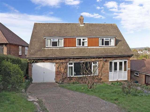  Image of 3 bedroom Bungalow for sale in Tongdean Lane Withdean Brighton BN1 at Brighton East Sussex Brighton, BN1 5JE