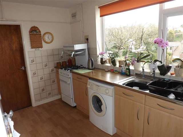  Image of 3 bedroom Bungalow for sale in Tongdean Lane Withdean Brighton BN1 at Brighton East Sussex Brighton, BN1 5JE