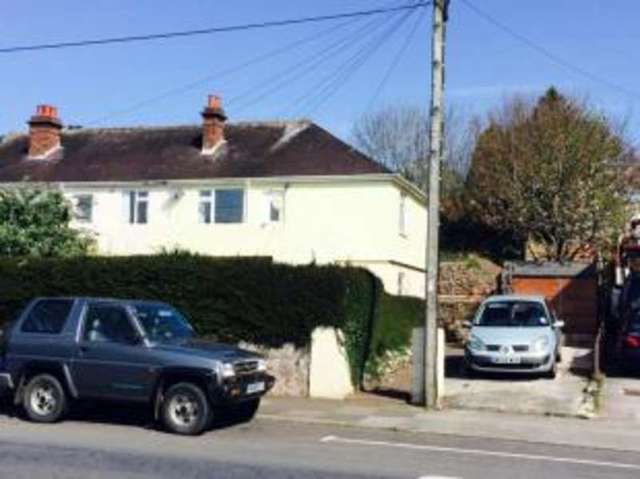  Image of 2 bedroom Flat for sale in Hele Road Torquay TQ2 at Torquay Devon Barton, TQ2 7QG