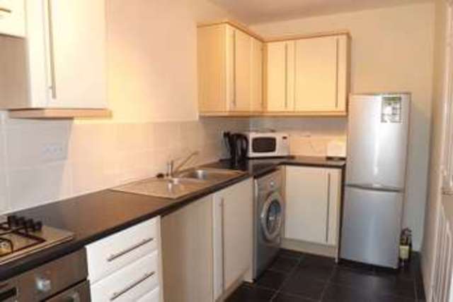  Image of 4 bedroom Terraced house to rent in Tortoiseshell Walk Little Paxton St. Neots PE19 at Tortoiseshell Walk Little Paxton St. Neots, PE19 6TS