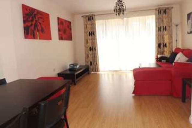 Image of 4 bedroom Terraced house to rent in Tortoiseshell Walk Little Paxton St. Neots PE19 at Tortoiseshell Walk Little Paxton St. Neots, PE19 6TS